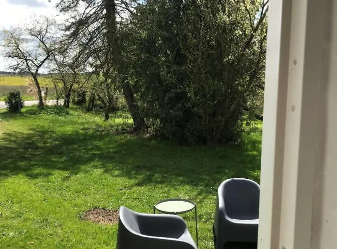 Landlig Idyl - Direkte Til Golfbane